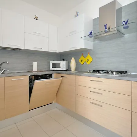 Ferrari Apartman